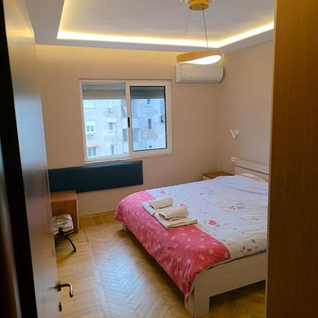 Myslym Shyri Lovely Top Apartment Tirana Esterno foto