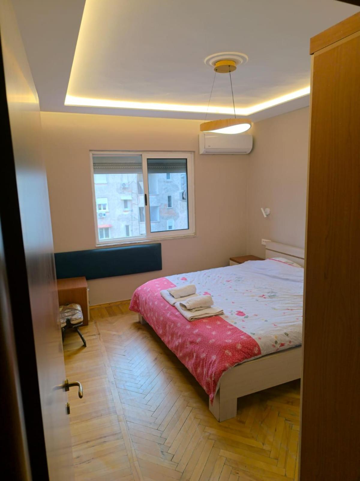 Myslym Shyri Lovely Top Apartment Tirana Esterno foto